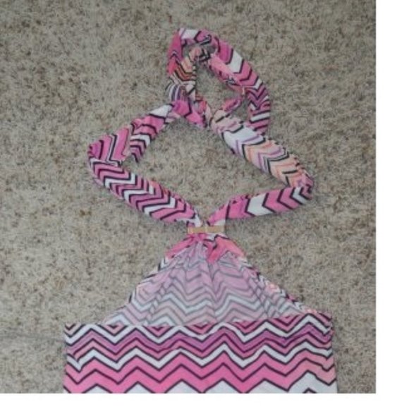 Womens Halter Top Jennifer Lopez Small Pink Zig Zag Satiny Stretch Gold Accents - Picture 4 of 5